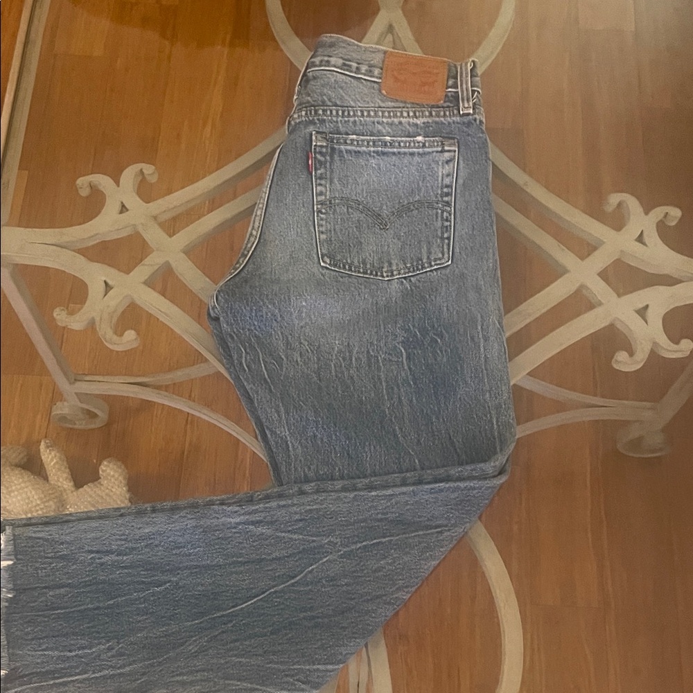 Levi's Women's Straight Leg Blue Jeans